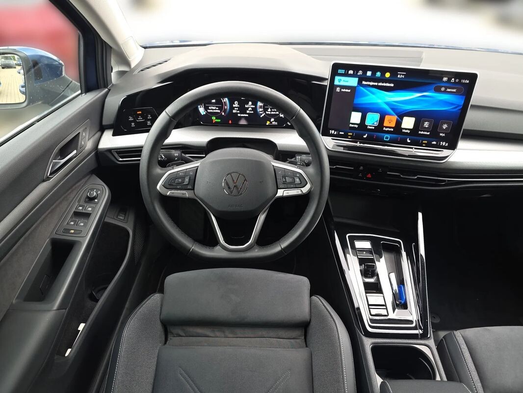 Główne zdjęcie
